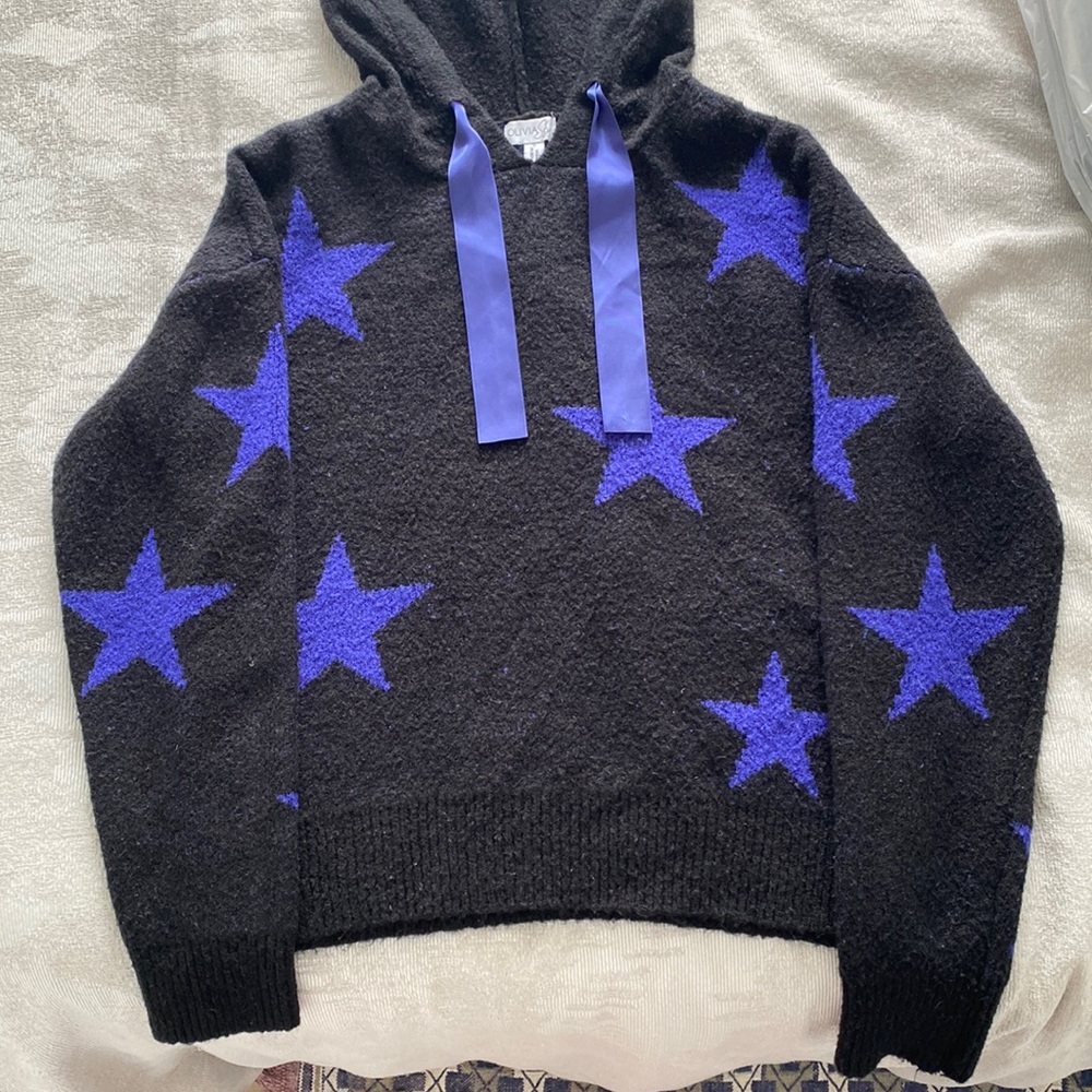 Olivia Sky Black Hoodie with Purple Star Pattern